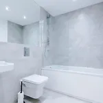 Centre - 2 Bed Penthouse With Balcony * Leeds (West Yorkshire)