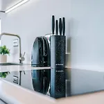 Centre - 2 Bed Penthouse With Balcony