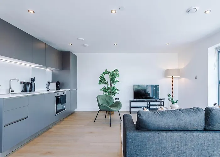 Apartamento Centre - 2 Bed Penthouse With Balcony