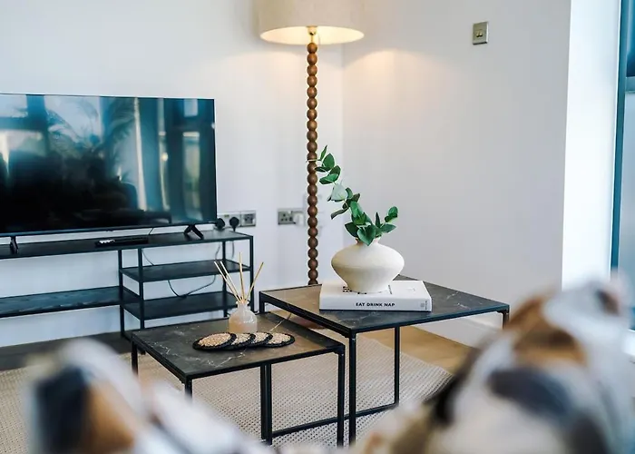 Apartamento Centre - 2 Bed Penthouse With Balcony